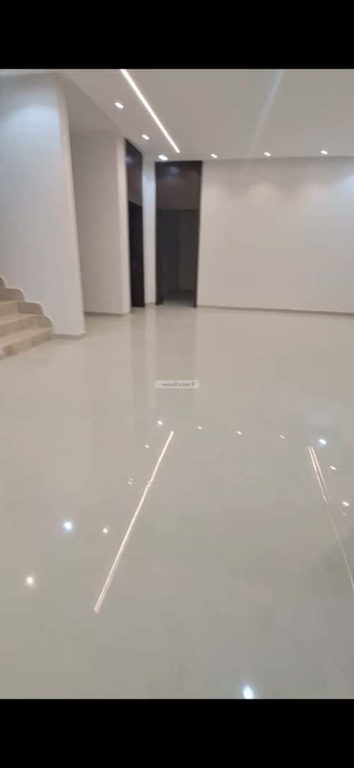 Villa 600 SQM Facing South on 15m Width Street Al-Janadriyah, East Riyadh, Riyadh