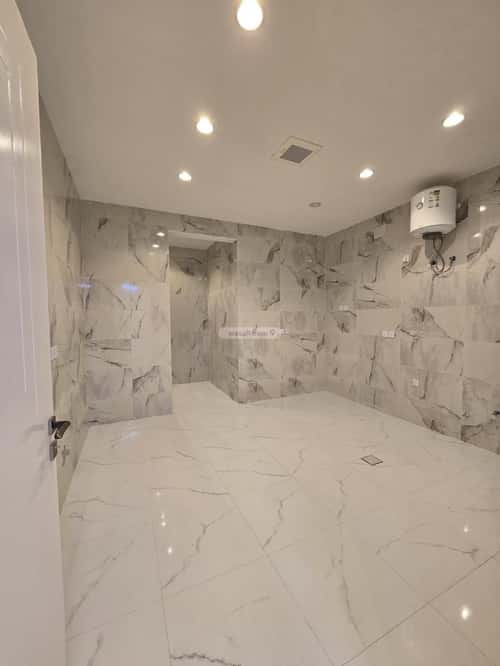 Apartment with 6 Bedrooms The Diriyah, Khamis Mushait