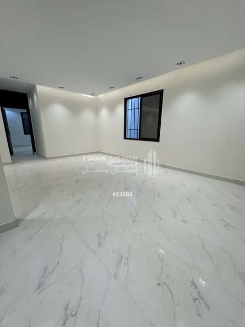 Apartment with 8 Bedrooms Al-Janadriyah, East Riyadh, Riyadh