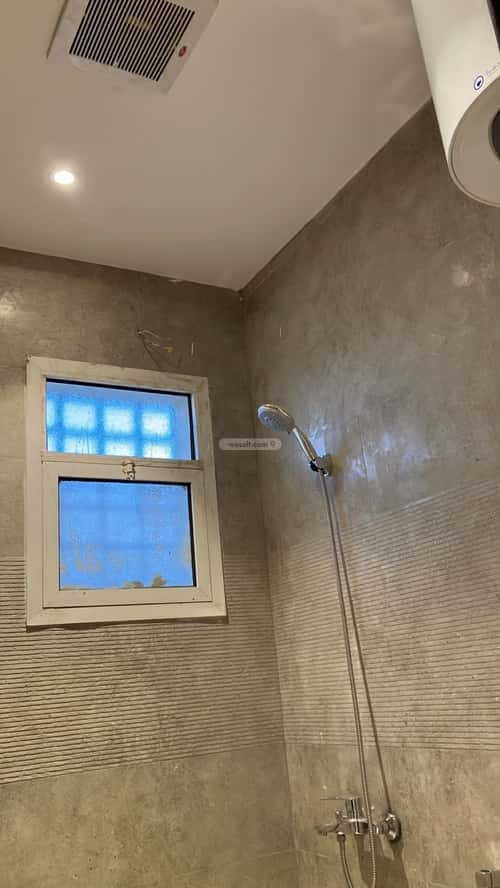 Floor 400 SQM with 5 Bedrooms Twaeeq, West Riyadh, Riyadh