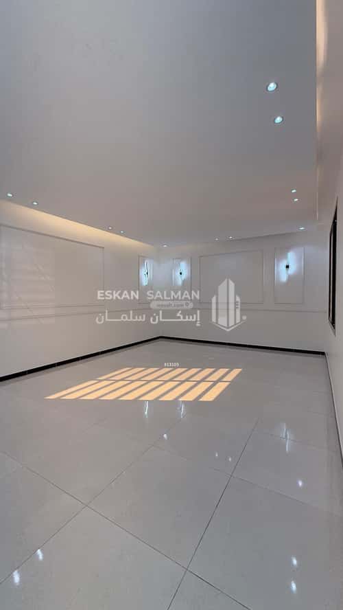 Villa 394.42 SQM Facing West on 12m Width Street Riha, At Taif