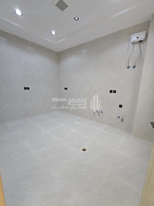 Apartment with 4 Bedrooms Al Bayan, East Riyadh, Riyadh