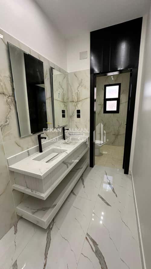Apartment with 7 Bedrooms Al Wasat District, Alttayif