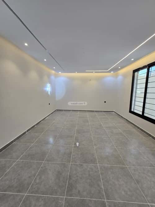 Villa 370 SQM Facing North on 10m Width Street Al Wasat District, Alttayif