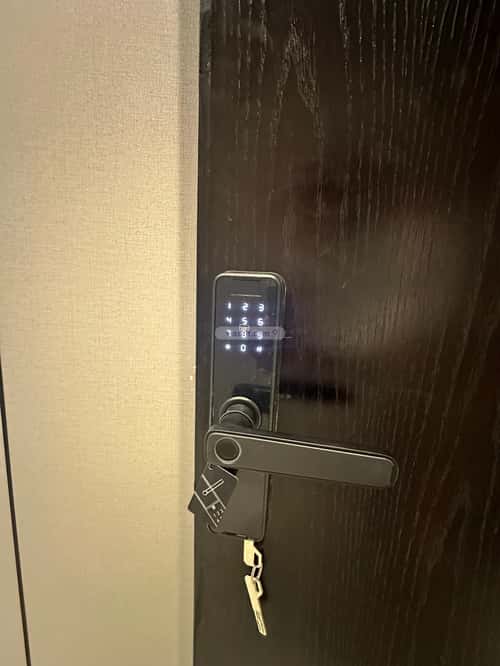 Apartment with 2 Bedrooms Al Shooalah, Aldammam