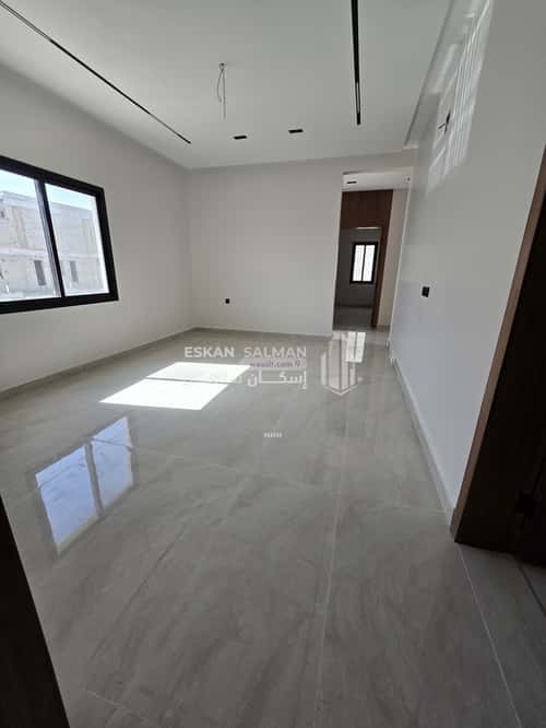 Floor 162 SQM with 6 Bedrooms Al Janadriyah, East Riyadh, Riyadh