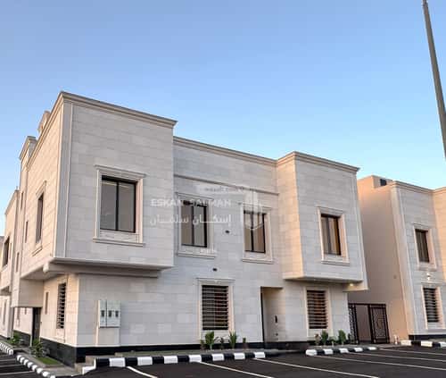 Apartment with 7 Bedrooms Al Wasat District, Alttayif