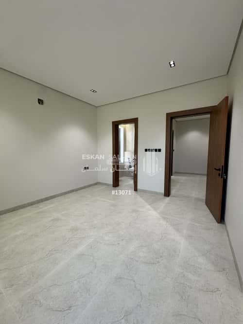 Apartment with 8 Bedrooms Al-Janadriyah, East Riyadh, Riyadh