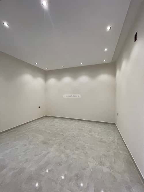 4 bedroom floor in Tuwaiq