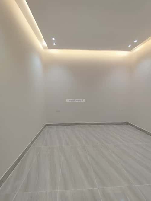 Floor with 5 Bedrooms Bader, South Riyadh, Riyadh