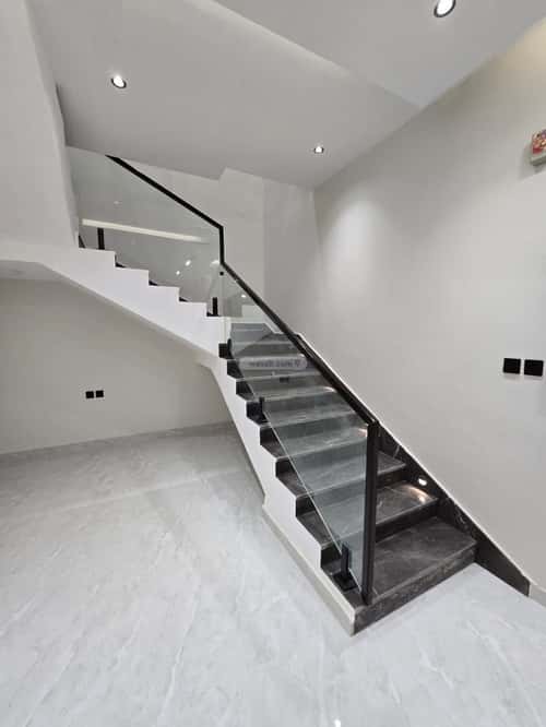 شقة 6 غرف في المونسية