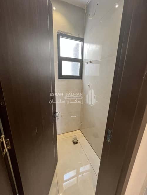 Apartment with 3 Bedrooms Al-Janadriyah, East Riyadh, Riyadh