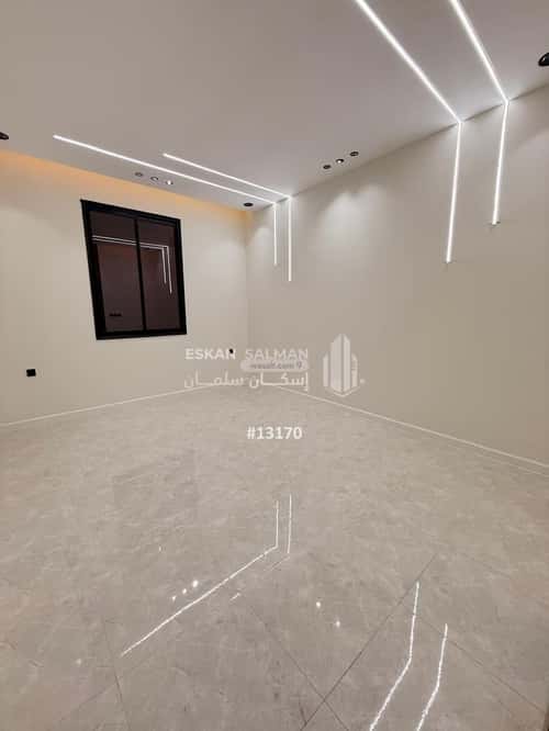 Floor 223.39 SQM with 7 Bedrooms Al-Yarmouk, Khamis Mushait