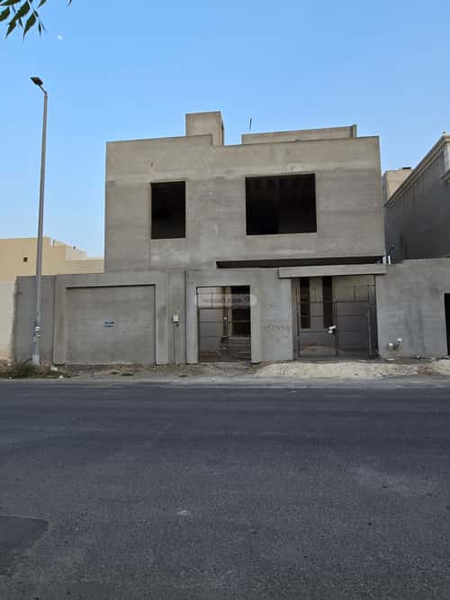 فيلا 510 متر مربع شمالية على شارع 15م الشراع، شمال جدة، جدة