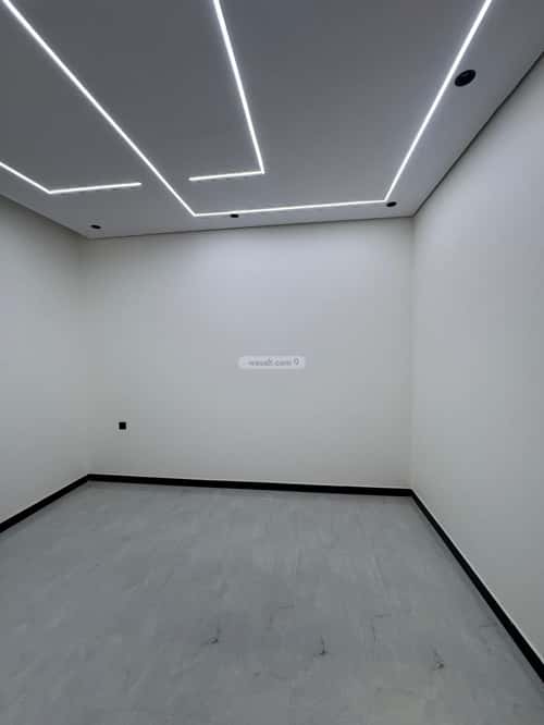 Apartment 140 SQM with 5 Bedrooms Al- Nadwah, East Riyadh, Riyadh