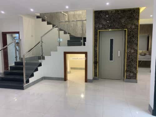 فيلا 375 متر مربع شرقية على شارع 15م الظرفة، خميس مشيط