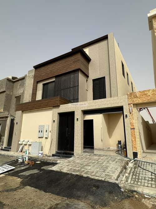 Floor 168.58 SQM with 5 Bedrooms Al- Nadwah, East Riyadh, Riyadh
