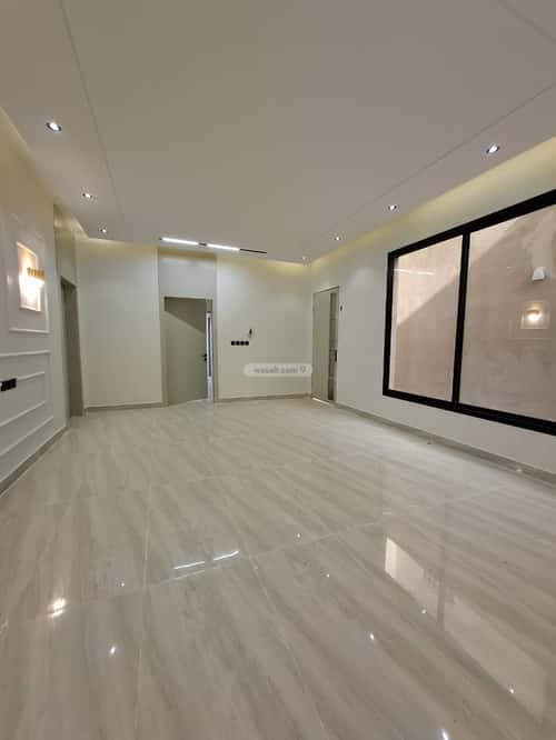 Floor with 5 Bedrooms Badr, South Riyadh, Riyadh