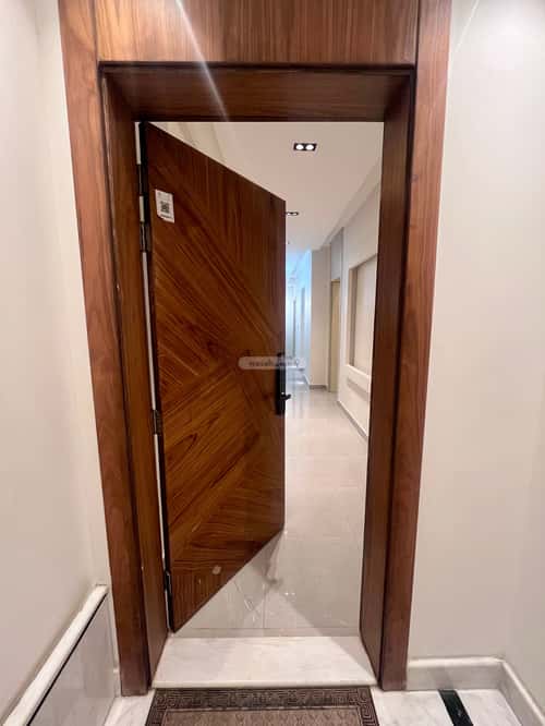 Apartment with 5 Bedrooms Al Malqa, North Riyadh, Riyadh