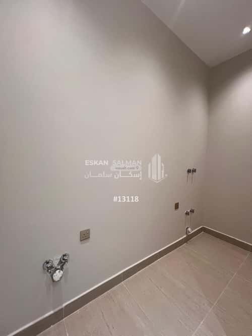 Apartment with 5 Bedrooms Hay Al Jamaawat, Madinah