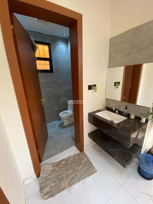 فيلا 250 متر مربع شمالية غربية على شارع 20م أحد، جنوب الرياض، الرياض