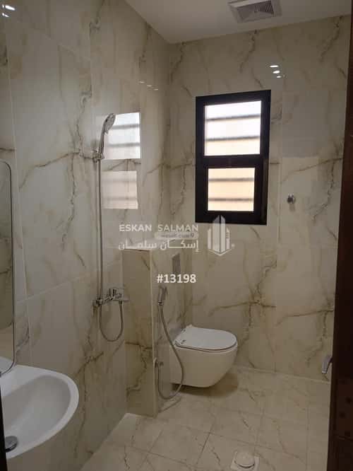 Apartment with 6 Bedrooms Al Wasat District, Alttayif