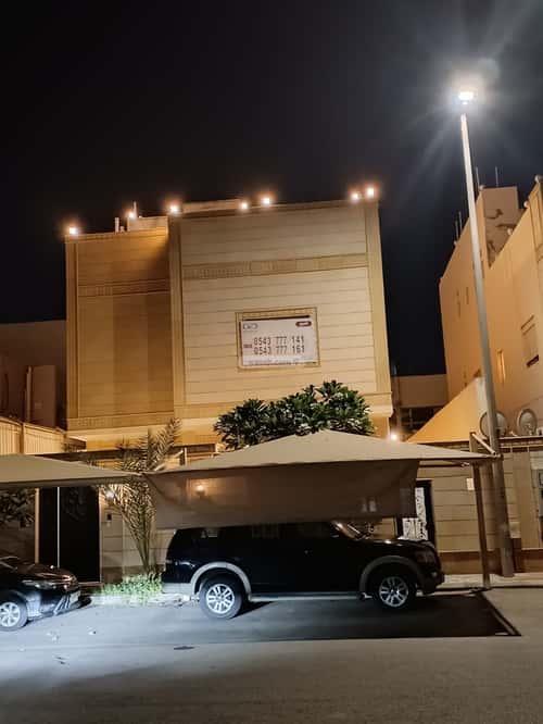 فيلا 312.5 متر مربع شرقية على شارع 12م النهضة، شمال جدة، جدة