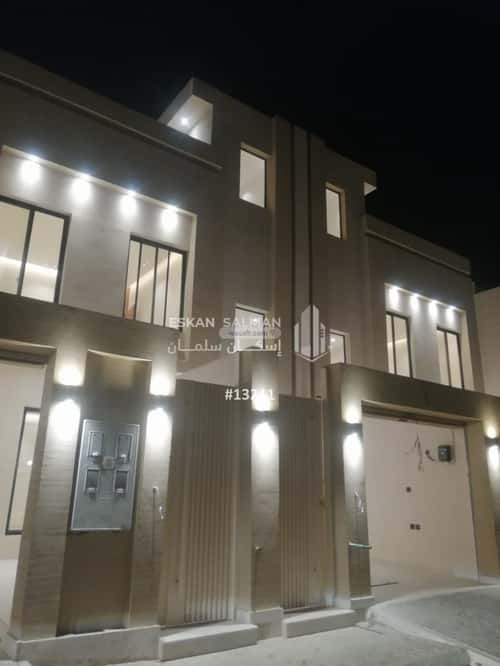 Floor 211.71 SQM with 6 Bedrooms Okaz, South Riyadh, Riyadh
