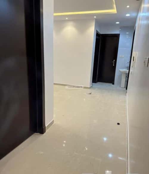 فيلا 15 غرف في طويق