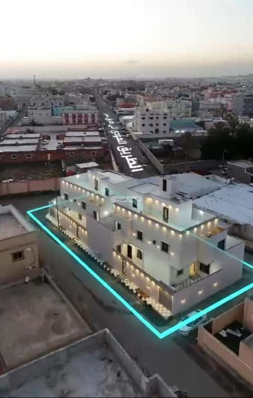 فيلا 370.11 متر مربع شرقية على شارع 20م الواسط، الطائف
