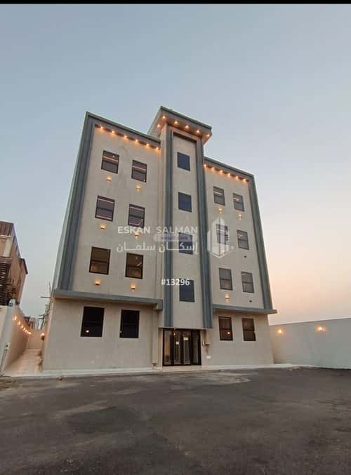 Apartment with 6 Bedrooms Al Suwais 1, Jazan