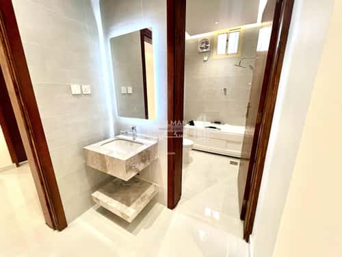 Apartment with 6 Bedrooms Prince Abdullah, Bisha