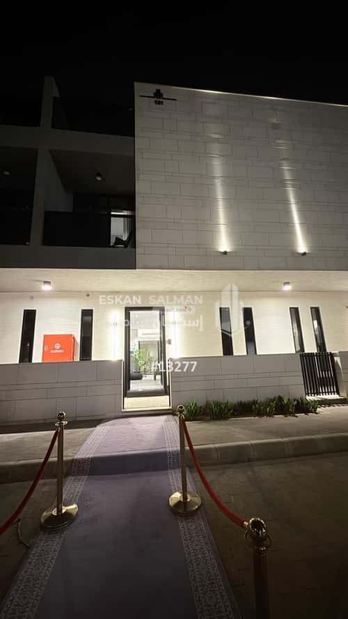 فيلا 193.87 متر مربع غربية على شارع 30م العارض، شمال الرياض، الرياض