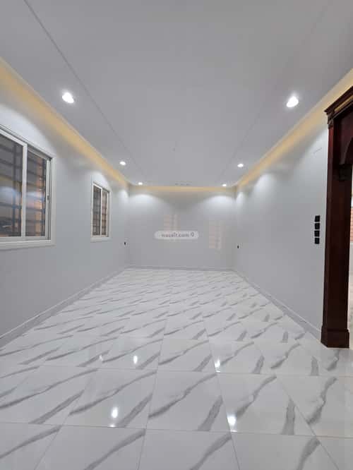 Apartment 386 SQM with 10 Bedrooms Al-Qafilah, Khamis Mushait