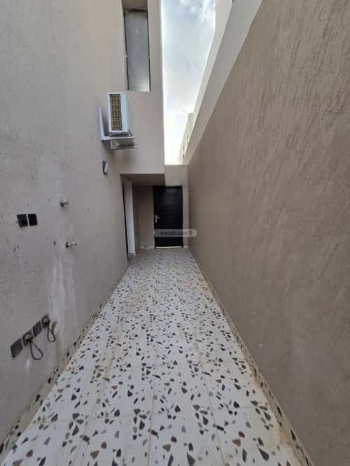 شقة 4 غرف في الرمال