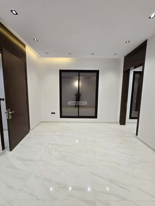 Apartment 227 SQM with 5 Bedrooms Ar-Rimal, East Riyadh, Riyadh