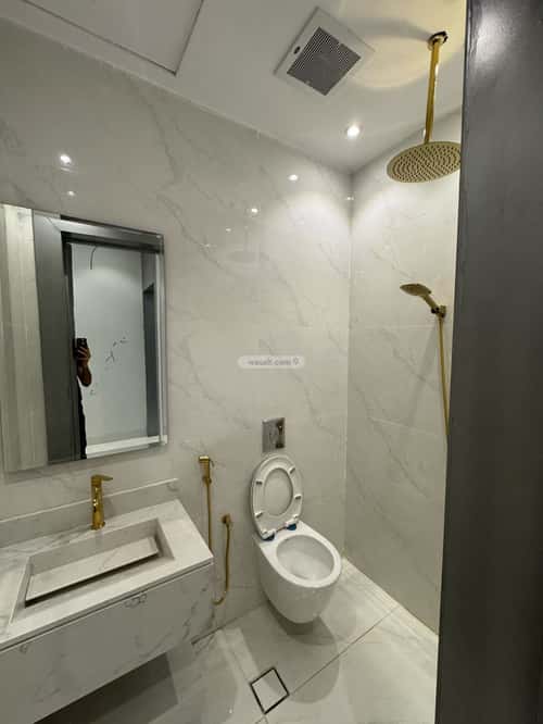 شقة 5 غرف في الرمال