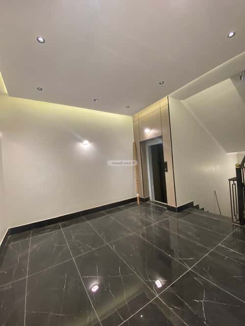 شقة 5 غرف في البحيرات