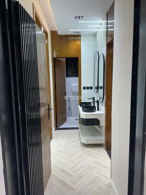 Apartment with 6 Bedrooms Al-Yarmouk, Khamis Mushait
