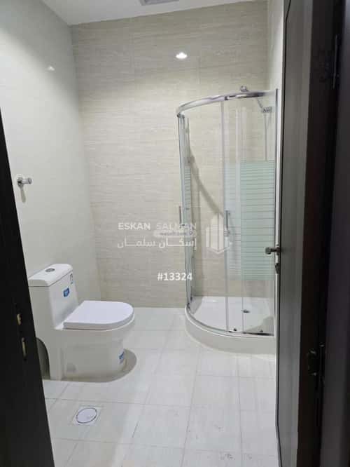 فيلا 300 متر مربع غربية على شارع 18م الاناهي، المدينة المنورة