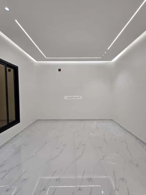 Floor with 6 Bedrooms Al Bayan, East Riyadh, Riyadh