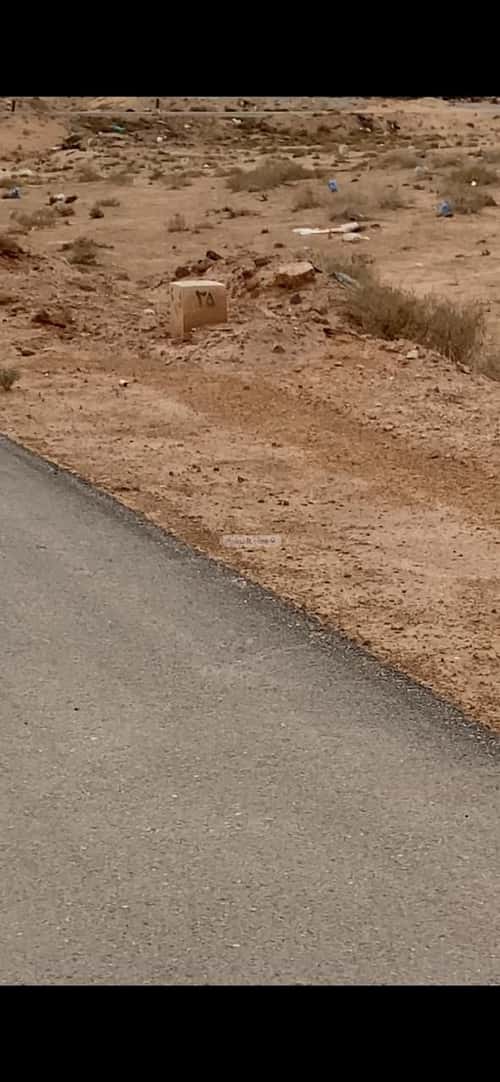 أرض 375 متر مربع جنوبية على شارع 20م الشفق، بريدة