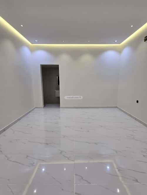 Floor with 6 Bedrooms Al Bayan, East Riyadh, Riyadh