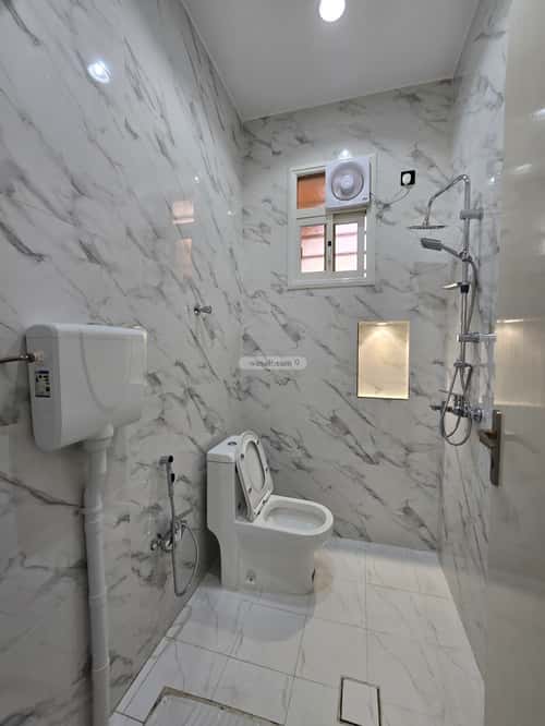 Apartment 219 SQM with 6 Bedrooms Al-Qafilah, Khamis Mushait