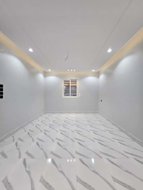 Apartment 219 SQM with 6 Bedrooms Al-Qafilah, Khamis Mushait