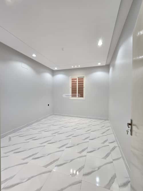 Apartment 219 SQM with 6 Bedrooms Al-Qafilah, Khamis Mushait