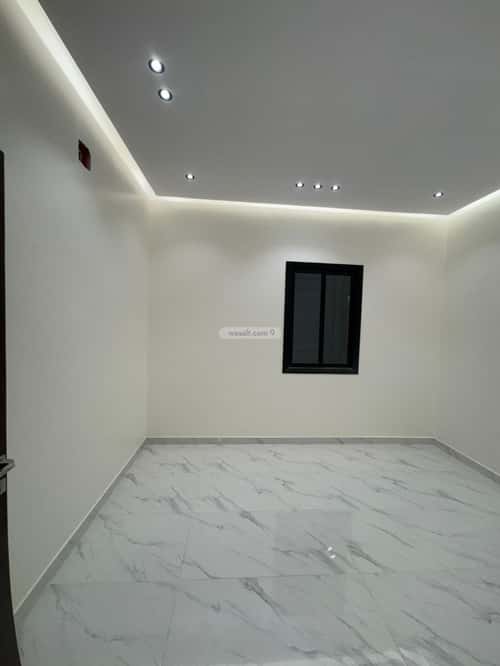 Floor with 5 Bedrooms Al- Nadwah, East Riyadh, Riyadh
