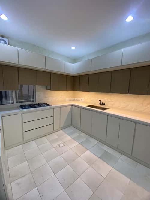 شقة 3 غرف في الرمال