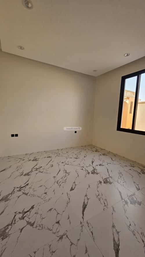 Apartment with 5 Bedrooms Dahrat Al-Badeah, West Riyadh, Riyadh