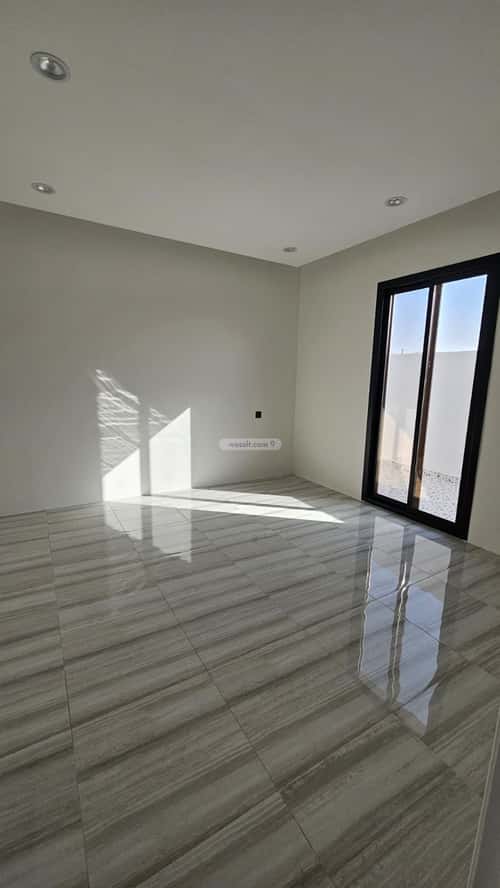 Apartment with 5 Bedrooms Dahrat Al-Badeah, West Riyadh, Riyadh